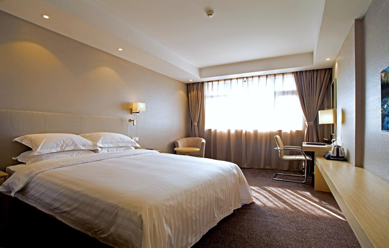 New Dynasty Hotel Кайфен Екстер'єр фото